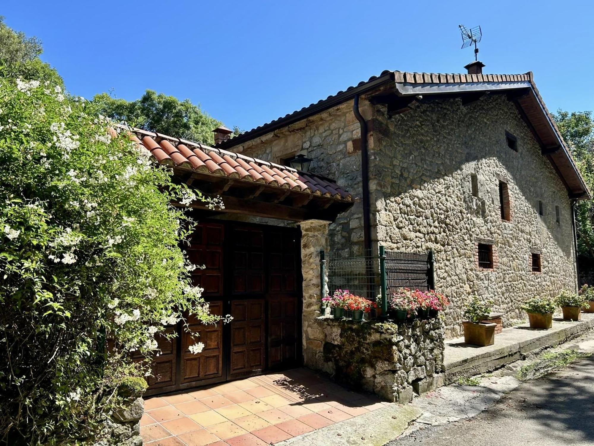 La Casa De Chipi Lacavada La Cavada エクステリア 写真